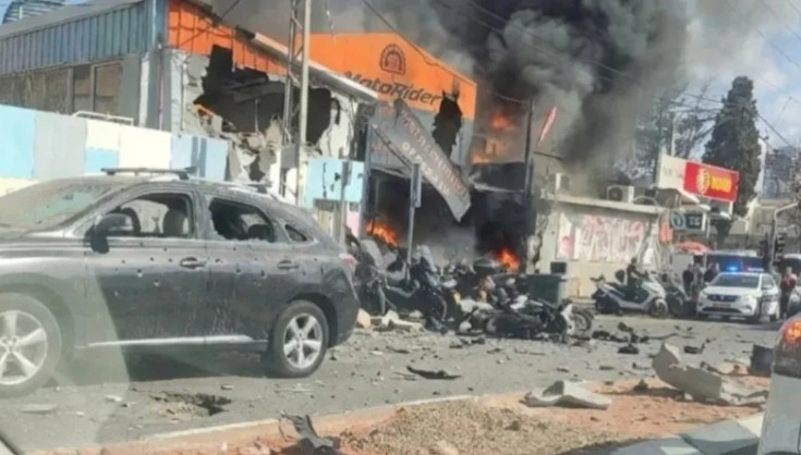 هجوم صاروخي مزدوج  باتجاه تل أبيب